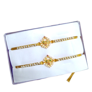 Traditional Rectangle Plain Basikalu Basikam Basingam with Free Kalyana Bindi Pack and Handmade Thazampoo Maroon Kumkum, Ethnic Theme, 1 Pair (Bs008)