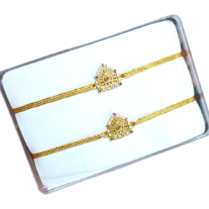 Traditional Rectangle Plain Basikalu Basikam Basingam with Free Kalyana Bindi Pack and Handmade Thazampoo Maroon Kumkum, Ethnic Theme, 1 Pair (Bs001)